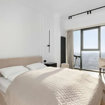 Lägenhet Stylish With Views And Parking In The Prestigious Hanza Tower With Swimming Pool By Renters Szczecin
