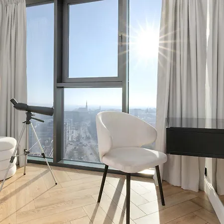 Lägenhet Stylish With Views And Parking In The Prestigious Hanza Tower With Swimming Pool By Renters Szczecin