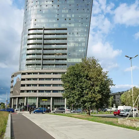Lägenhet Stylish With Views And Parking In The Prestigious Hanza Tower With Swimming Pool By Renters Szczecin